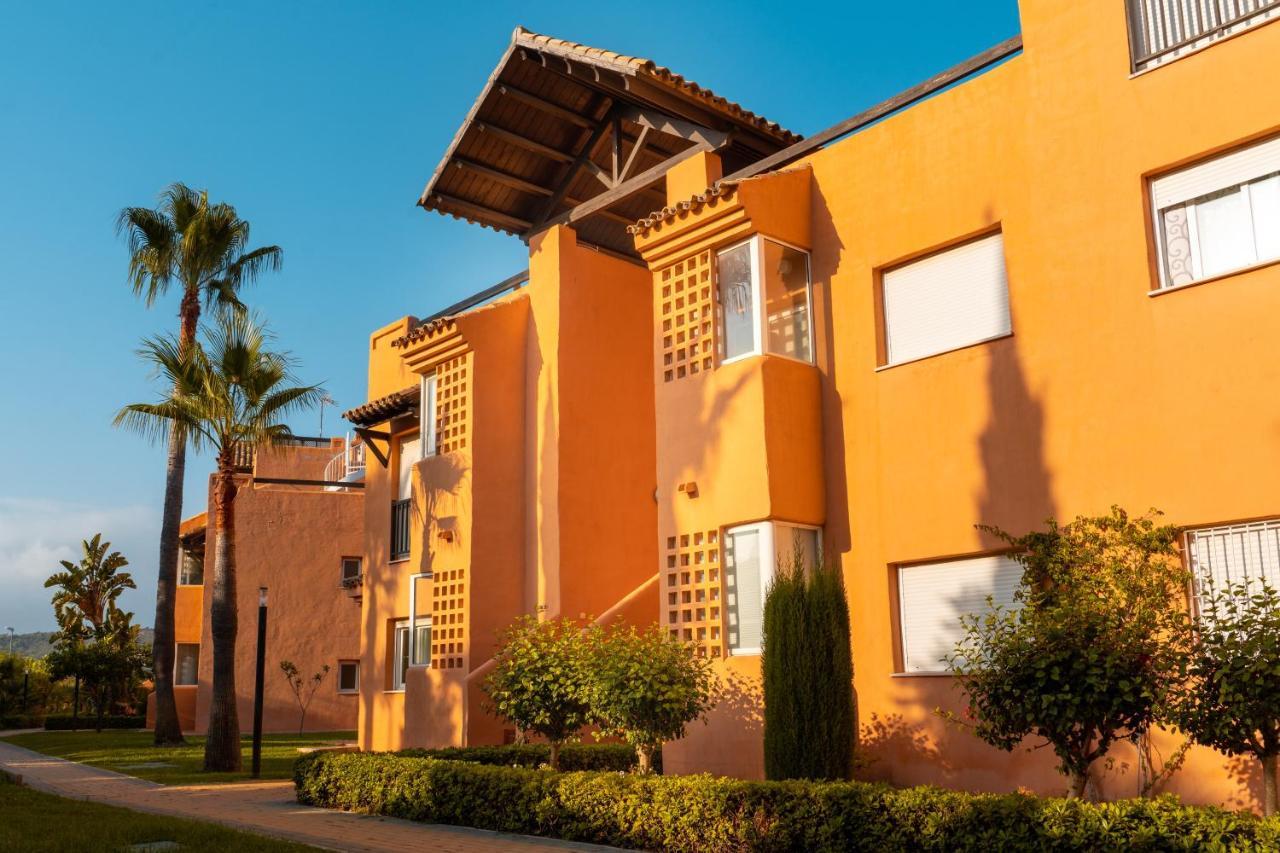 Beautiful 2-Bed Apartment In Casares Costa Bahia de Casares Exterior foto