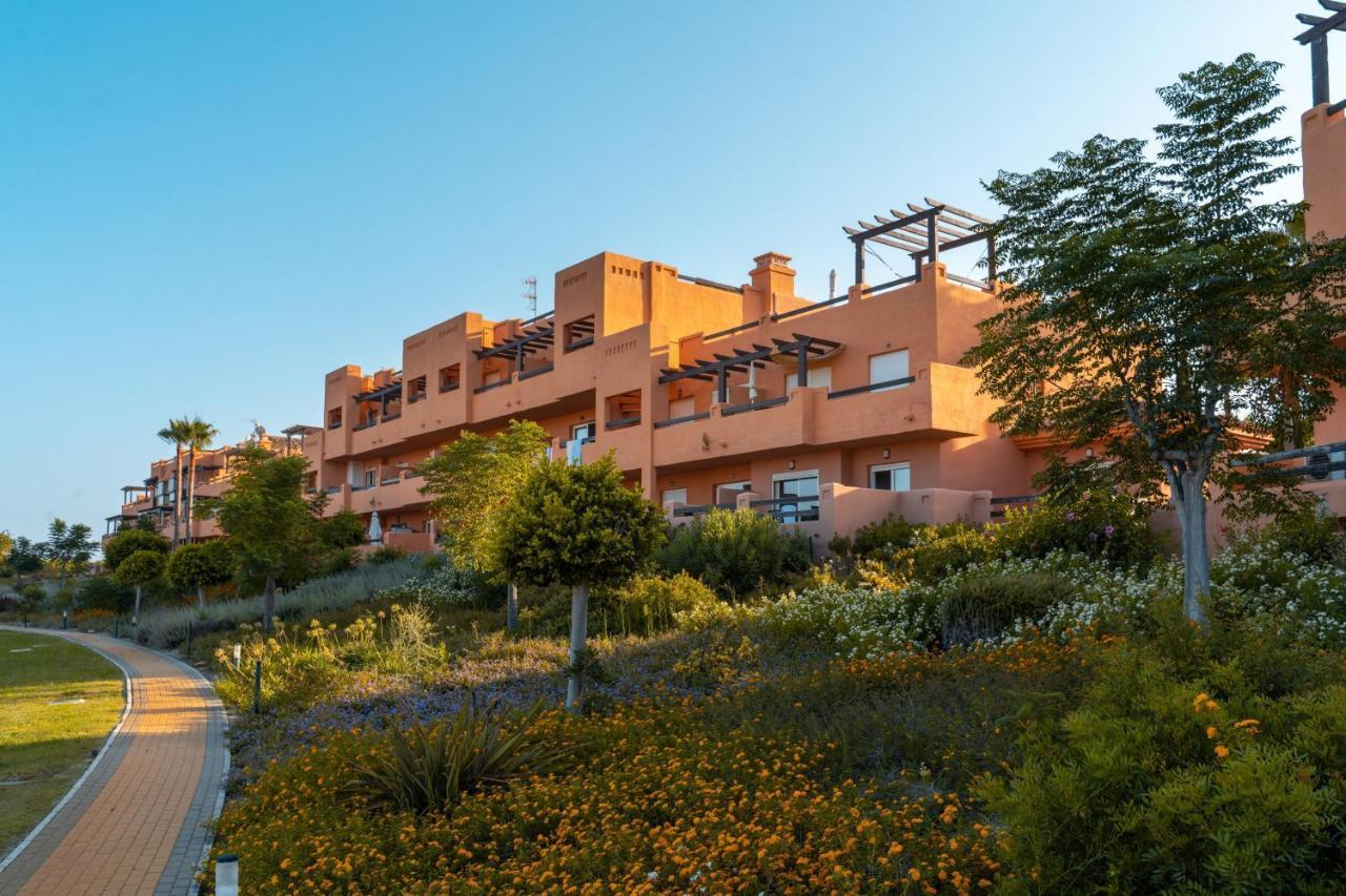 Beautiful 2-Bed Apartment In Casares Costa Bahia de Casares Exterior foto